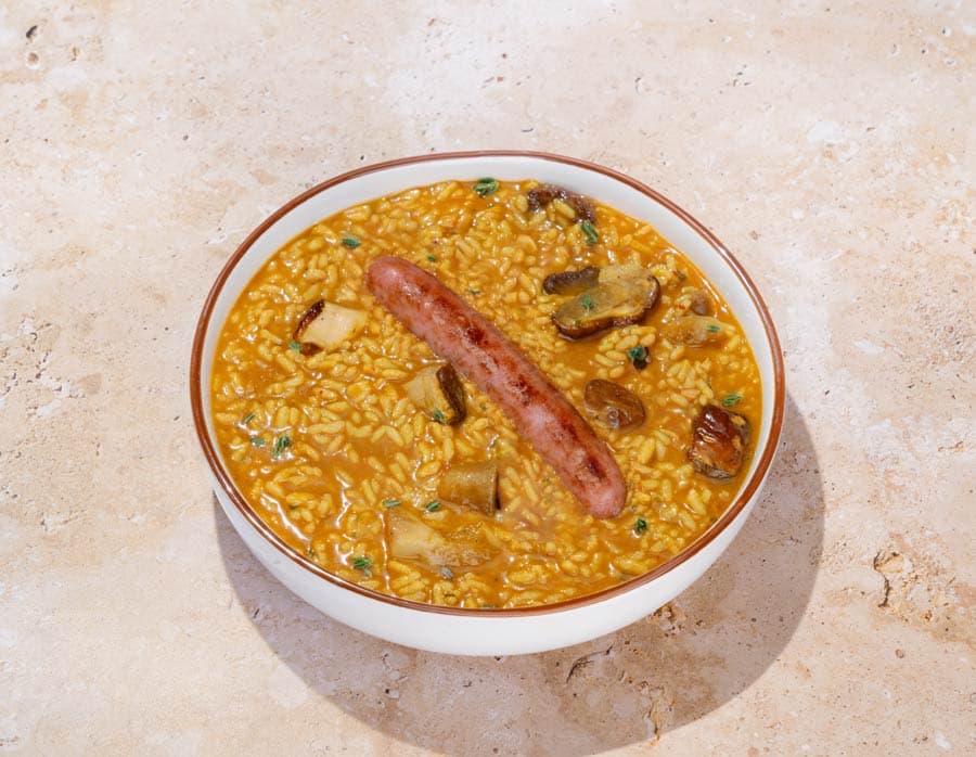 Arroz meloso de boletus y longaniza